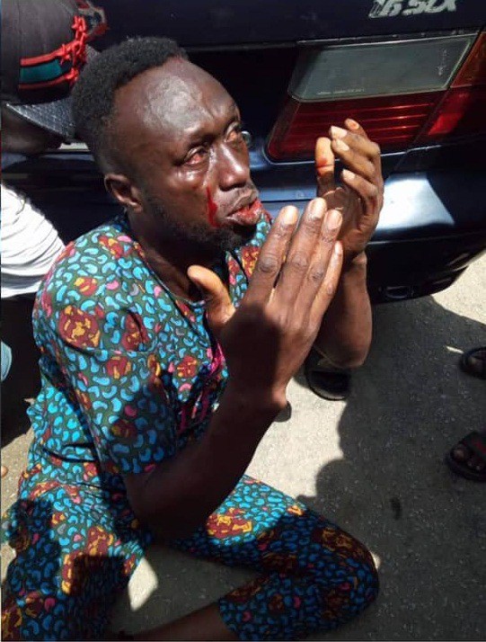 Robber begs for his life after stealing recharge card (Photos)