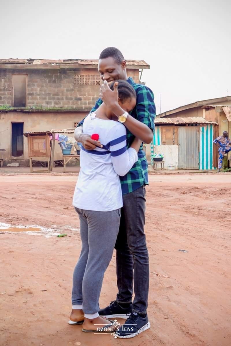 Nigerian Man proposes to his girlfriend on the same spot they met five years ago