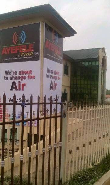 Before and After photos of Yinka Ayefele's N800 million Music House