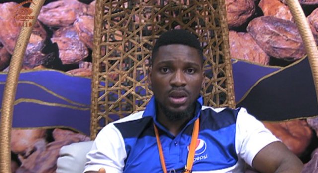 Tobi begs Big Brother for a box of chocolate so he could apologize to CeeC #BBNaija