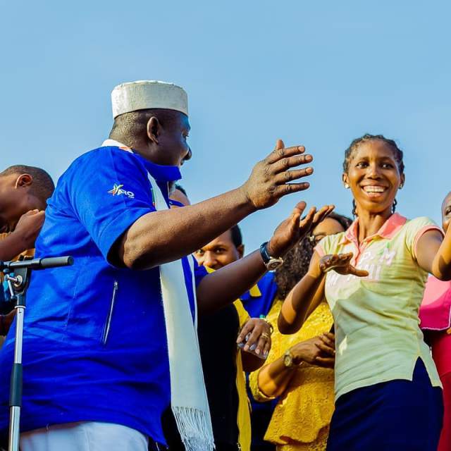 Rochas Okorocha gives orphan girl new house, new car and N2.7m in Imo