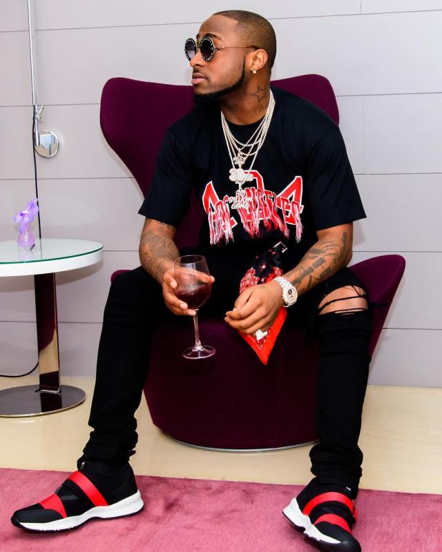 Davido flaunts his N130m Bentley while smoking in Atlanta, says 'Life na JeJe'.