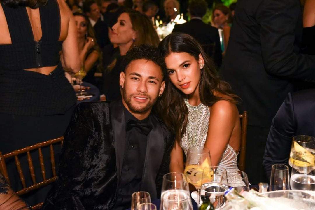 PSG Star, Neymar Ends Relationship With Girlfriend Bruna Marquezine Again