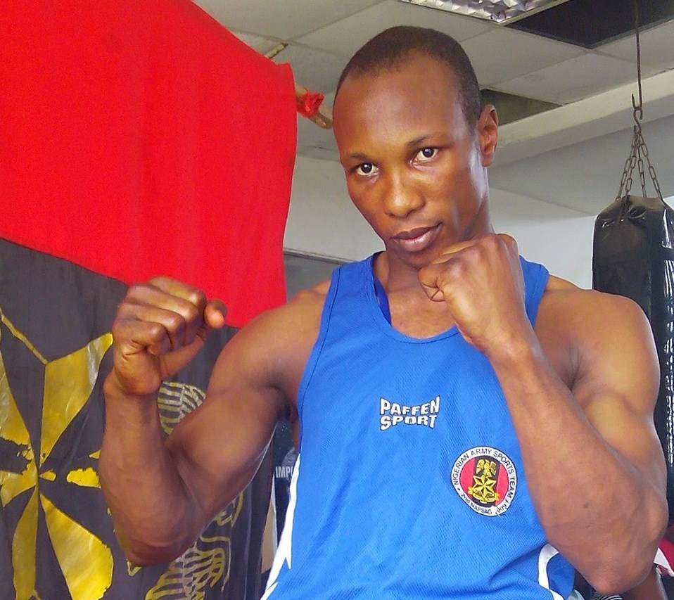 Nigerian Boxer on his way to training gets crushed to death by train in Lagos