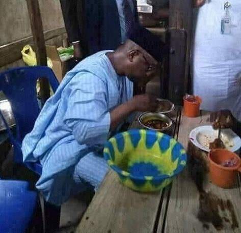 Niger State Governor, Abubakar Sani Bello Spotted Eating At a Local Restaurant in Minna. (Photos)