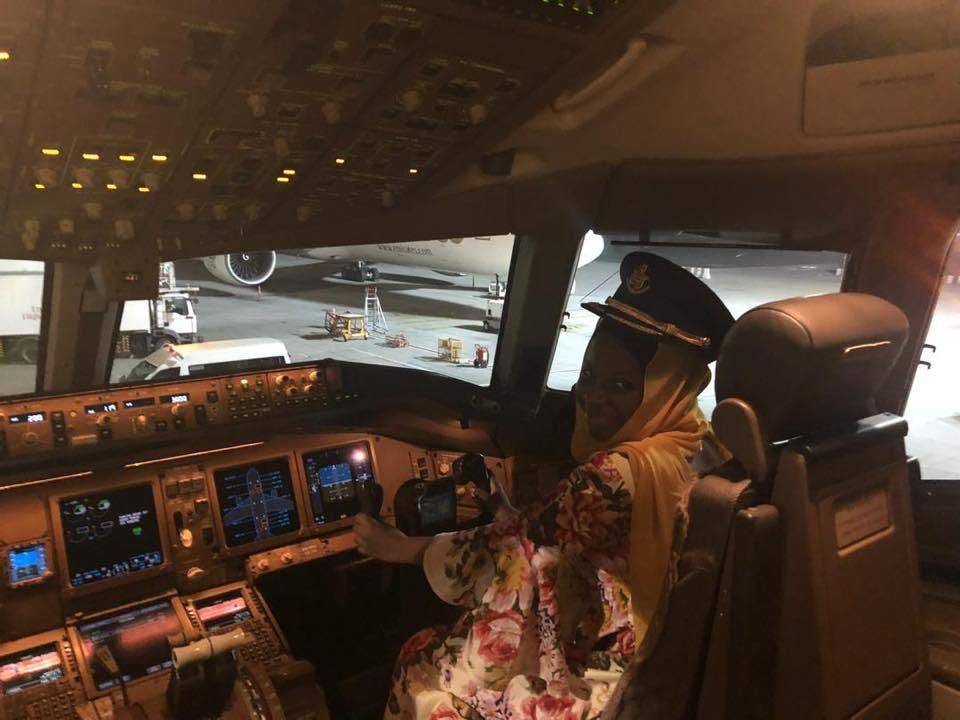 Meet The 14-Year-Old Nigerian Girl Who Excites Pilots In Their Cockpits