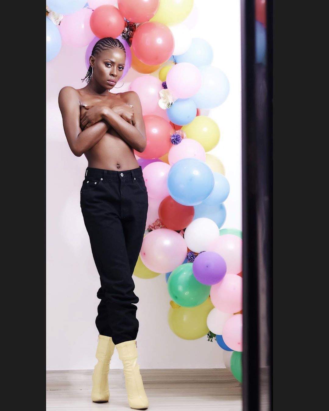 #BBNaija Star, Khloe poses topless in new photos