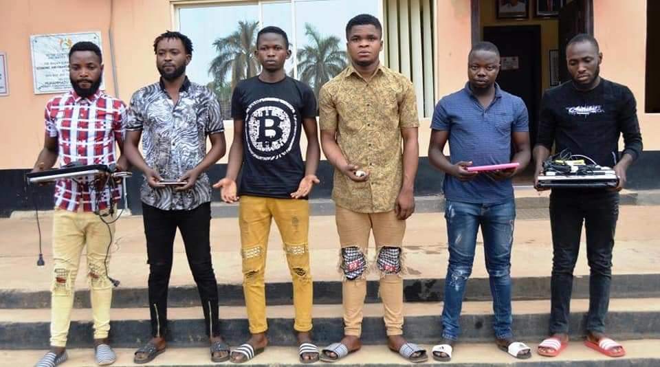 Again, Seven Yahoo Boys arrested in Ibadan, exotic cars recovered (See Photos)