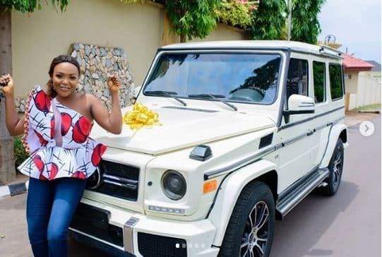 Nigerian Blogger, Blessing Nkiruka buys herself a Brabus for her 30th birthday