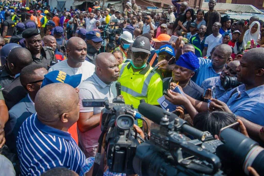 More photos from the rescue operation at the scene of the Lagos school building collapse