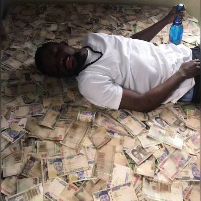 Photos: Billionaire Nigerian Big Boy In Search Of A Babymama Ready To Give Her N5Million Cash And A N3M Car Photos: Billionaire Nigerian Big Boy In Search Of A Babymama Ready To Give Her N5Million Cash And A N3M Car
