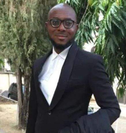 Nigerian Lawyer blasts men who make fun of women for being single