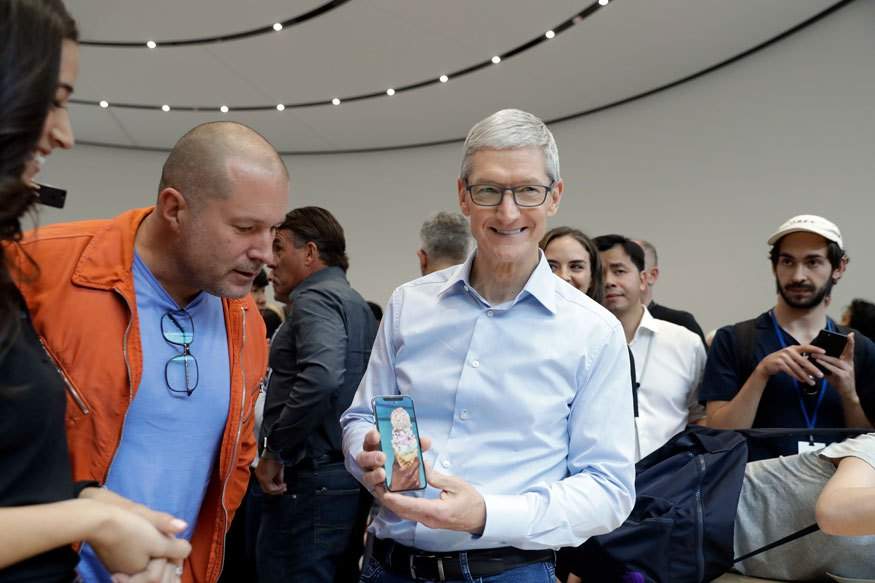 Apple CEO Tim Cook Says Being Gay is God's Greatest Gift to Him