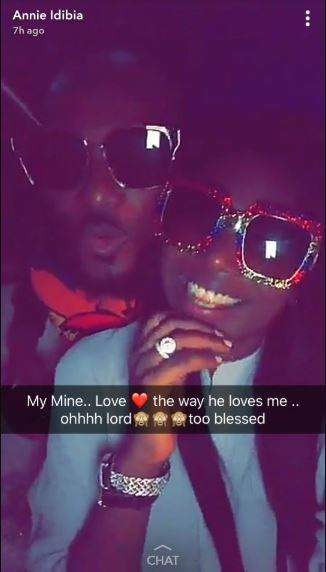 Watch Annie Idibia give hubby, 2Face Idibia a hot Lap Dance