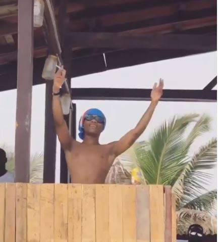 Burna Boy and Wizkid Vacation in Ghana (Photos/Video)