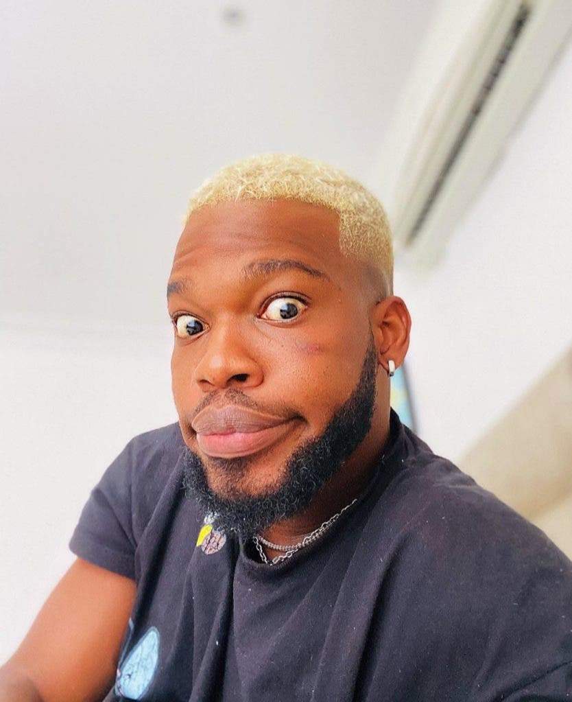 'I don dey depressed for days now' - Comedian Broda Shaggi writes after a twitter user said he isn't funny