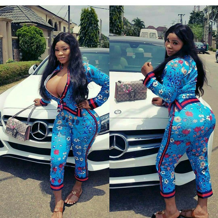 Lagos Socialite, Roman goddess Exposes Her Massive B00bs As She Shows Off Her Whips. (Photos)