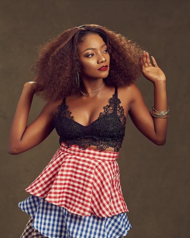 'You Are Depressed!' - Fans Slam Uche Maduagwu Over His Hateful Comment On Simi's Outfit.