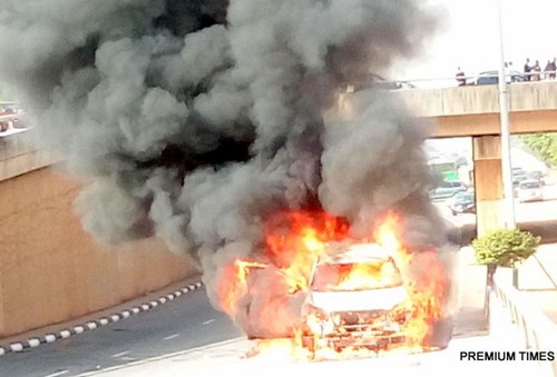 Brand New SUV Gutted By Fire On Expressway In Abuja. (Photos)