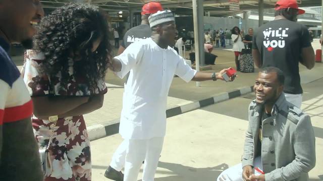 Comedians Sam And Song Propose To Their Girlfriends At Abuja Airport (Photos)