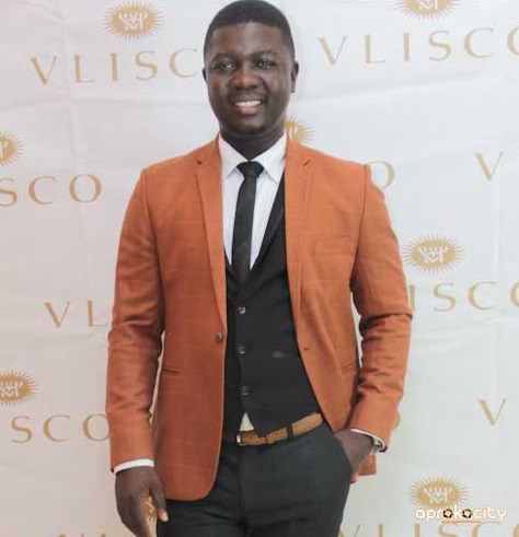 Seyi Law reacts to the Battle of Supremacy between Wizkid and Davido