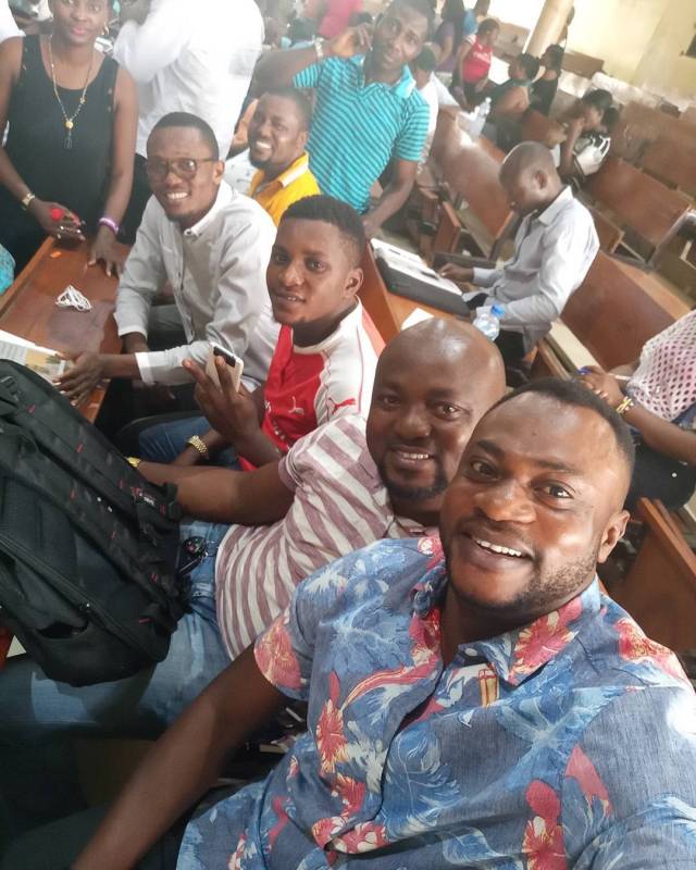 Actor, Odunlade Adekola Shares Photo of Himself With His UNILAG Coursemates.