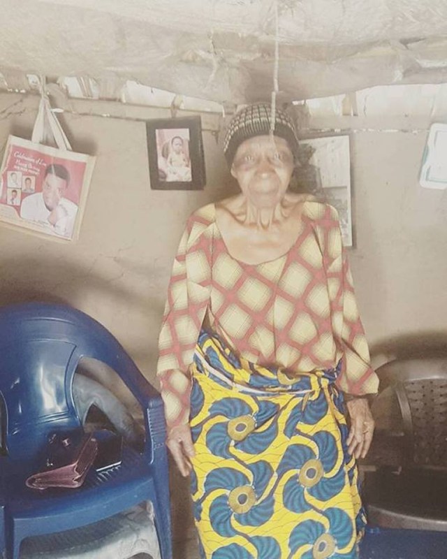 Nigerian man shows off his 145 year old grandfather (Photos)