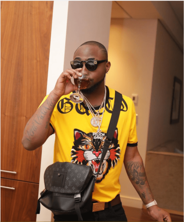 Speed Darlington shades the Hell Out Of Davido