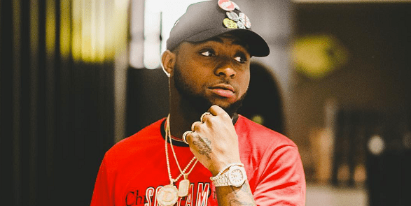 Davido shares love up photos with girlfriend, Chioma