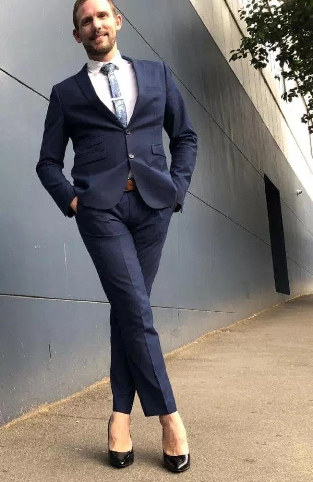 Meet Businessman Who Wears High Heels To Work Everyday Just Like A Woman (Photos)