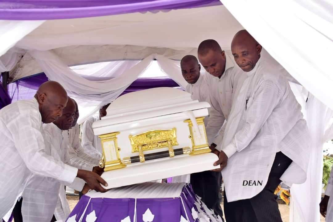 Nigerian man reacts after Casket company called him "Dear Esteemed Customer"