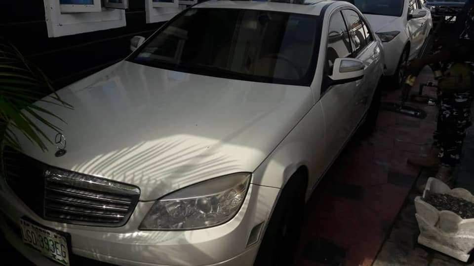 EFCC nabs Four Yahoo Boys in Calabar, exotic cars seized.