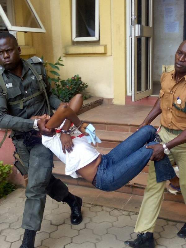 Woman collapses and carried out of court after being sentenced to death for killing her neighbour during fight in Ajegunle, Lagos