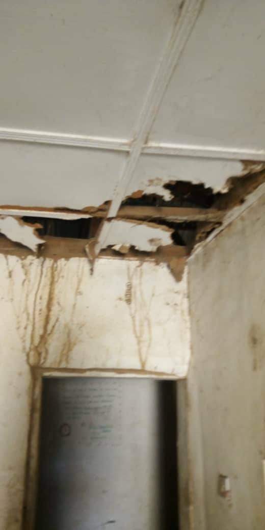 Corps member shares the terrible state of the ceilings at Corper's Lodge in Jigawa state (Photos)