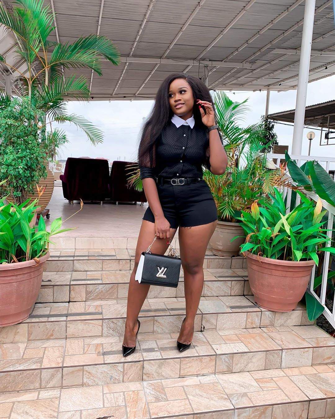 Cee-C looks smoking hot as she steps out in bum shorts (Photos)