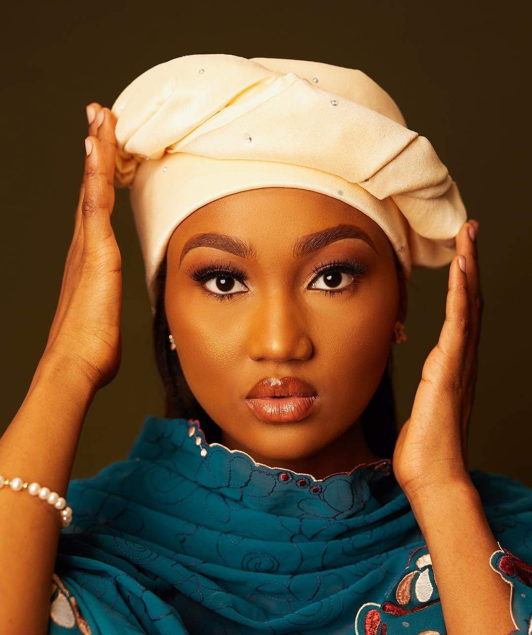 If someone hasn't done anything to you and all you do is criticize them, then look into yourself - Zahra Buhari says