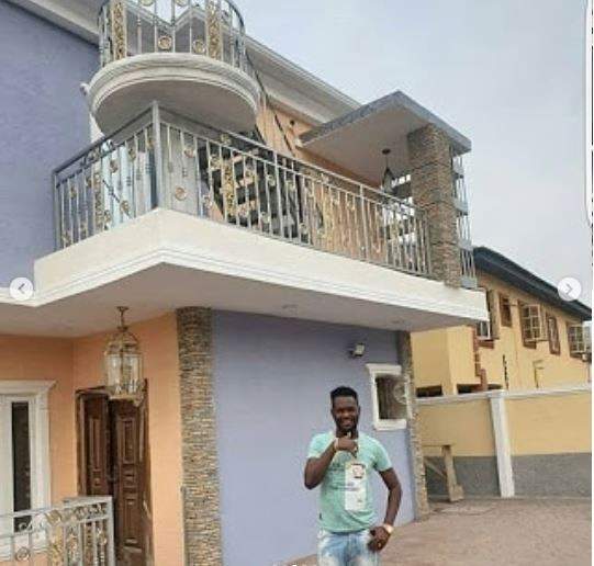 Filmmaker, Okiki Afolayan shows off his new mansion (Photos)
