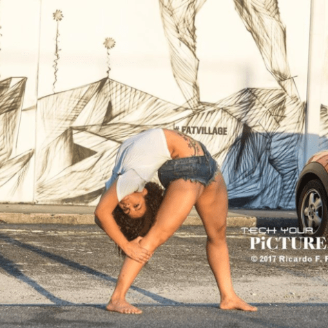 Beautiful Woman Who Is Being Referred To As The Most Flexible Woman Alive Strikes Unbelievable Poses