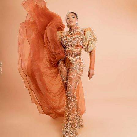 Toyin Lawani Sets Instagram On Fire With Eye-Popping Photos To Celebrate 38th Birthday
