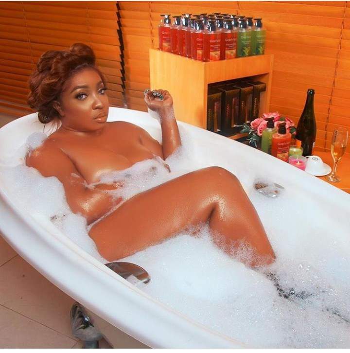5 very popular Nigerian celebrities naked photos that will shock you