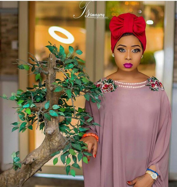 Alaafin of Oyo gifts youngest wife with brand new car as an early birthday gift