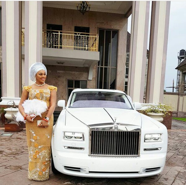 Couple who gave out cars at their wedding make first outing in a Rolls Royce