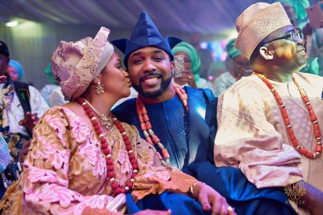 Edo Tradition: Adesua Etomi pictured with her 'fake bride' + Photos of Her Parents.