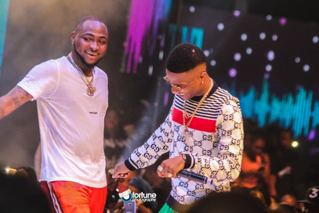 American Woman says Wizkid lasts only 60 secs, says she has no idea who Davido is