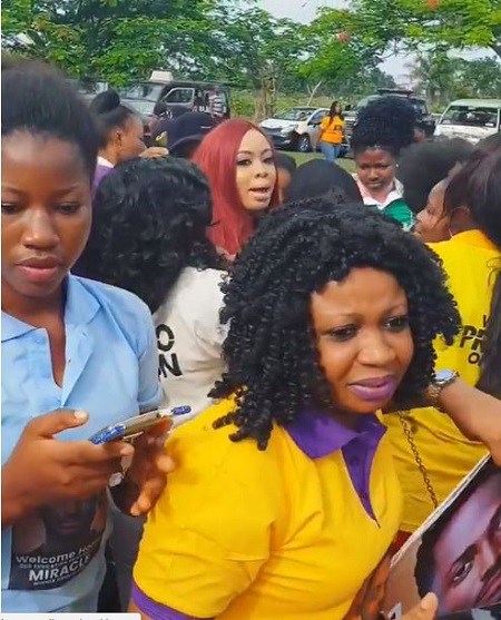 #BBNaija: Nina mobbed by fans as she arrives Imo state (Video)