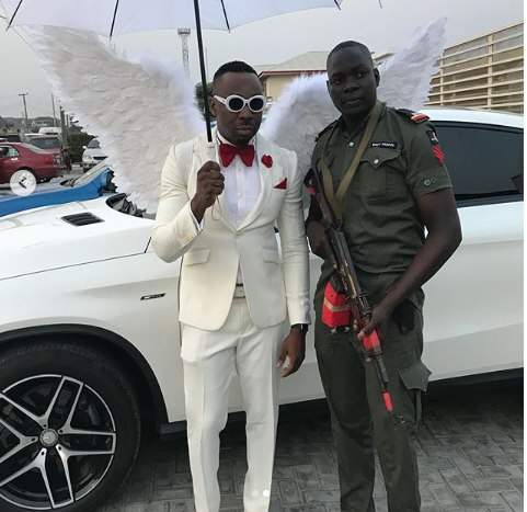 Pretty Mike buys brand new Bentley GT