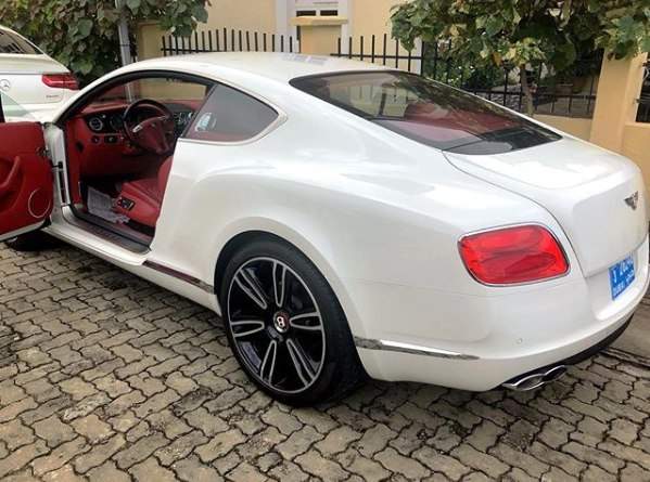 Pretty Mike buys brand new Bentley GT