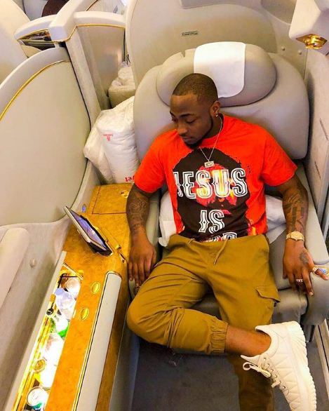 'If u no get money hide ur face' - Davido says as he continues to splash cash on his mystery girlfriend Chioma