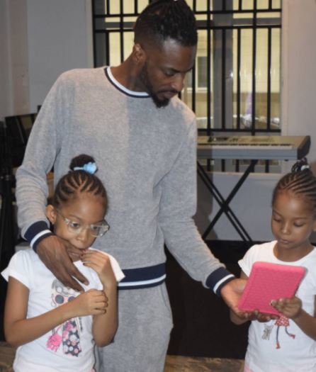 9ice with twin daughters, Hazeeza and Hadiza