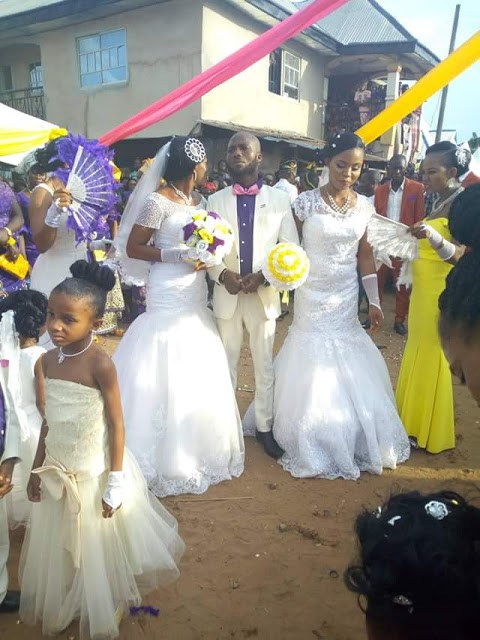 More Photos From Wedding In Abia Where One Man Married Two Wives The Same Day.